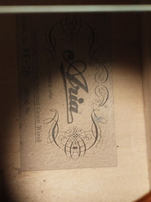 Гитара акустическая ария