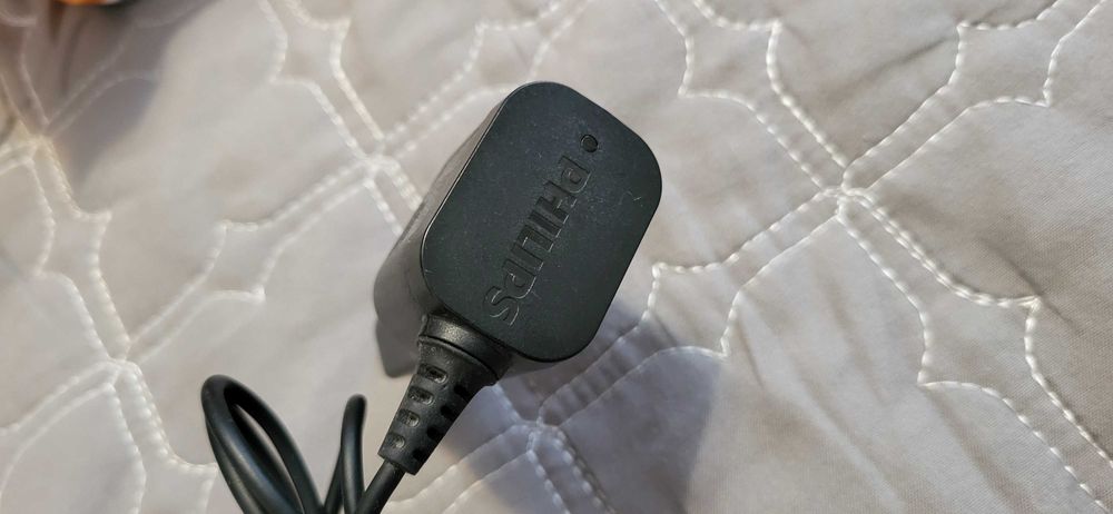 PHILIPS 4.3V-0.7A Incarcator  model A00390 fuctional