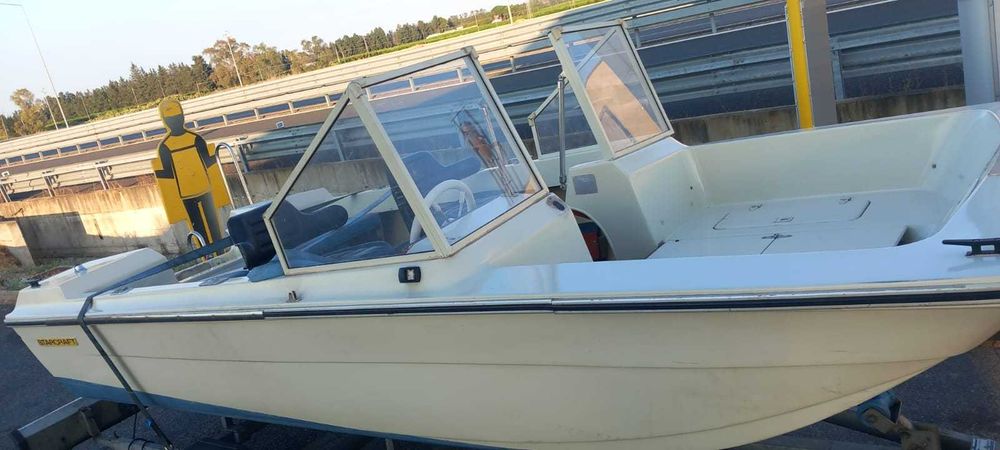 Barca trimaran Starcraft