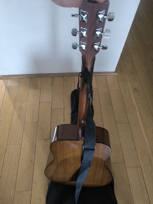 Vând/schimb Chitara acustica Yamaha F310P -  husa inclusă
