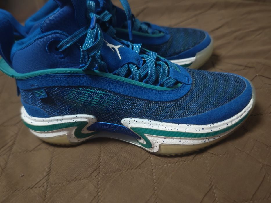 Vând Nike Air Jordan Luka Doncic mărimea 36,5
