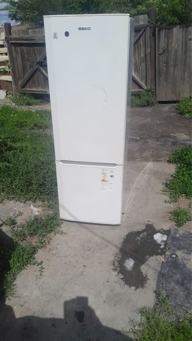 Продам холодильник в рабочем состоянии