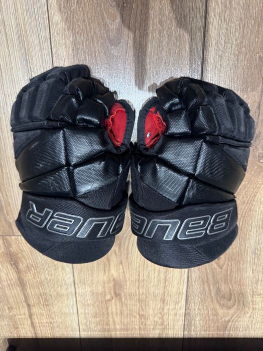 Перчатки хоккейные  BAUER