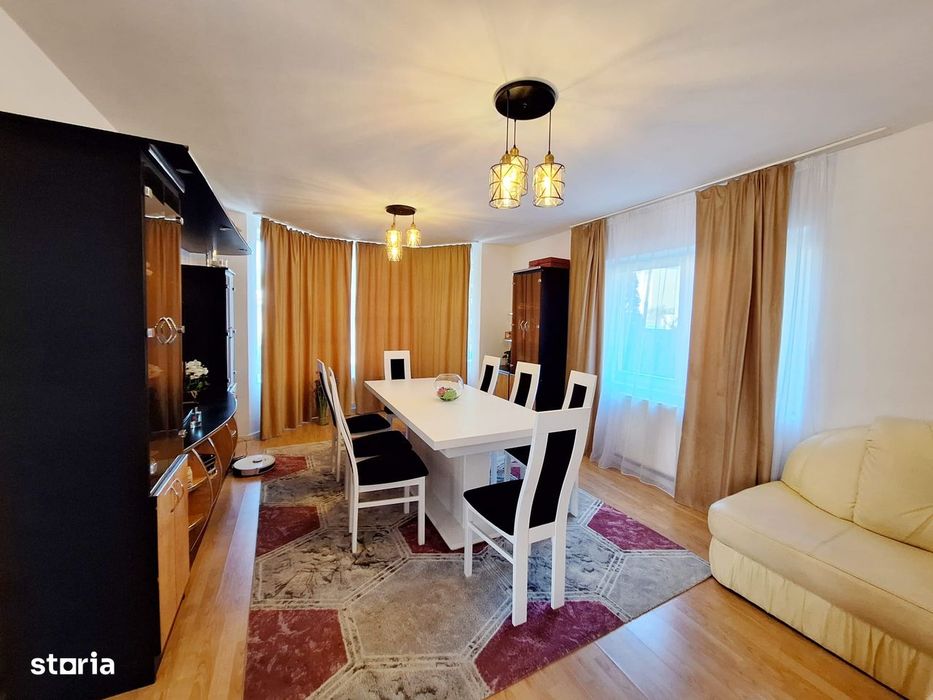 Vila 4 camere, garaj, utilată, Bacău,Cartierul CFR