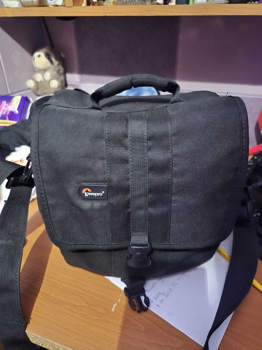 Geanta foto Panasonic, Lowepro