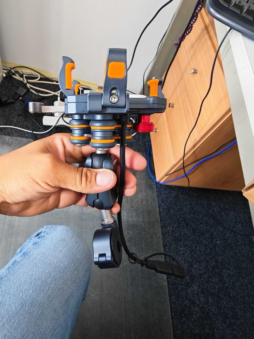 Suport de telefon moto Lanparte 100% aluminiu cu incarcator wireless