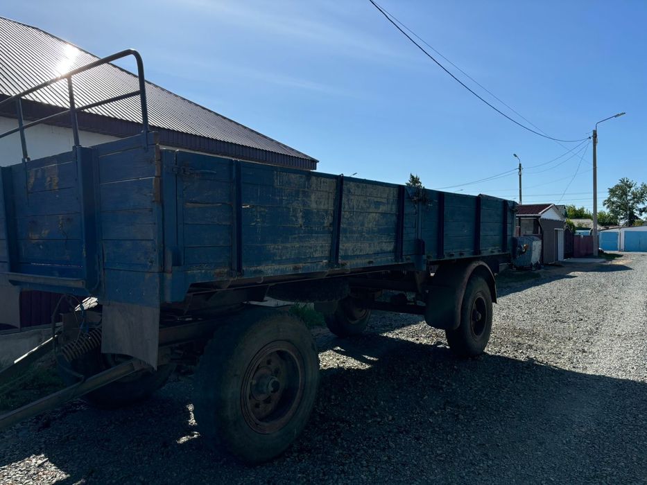 Продам грузовой прицеп.