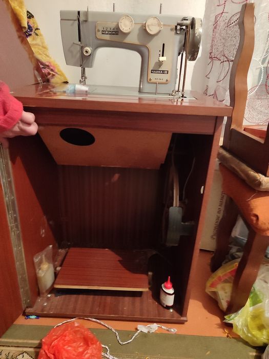 Швейная машина чайка