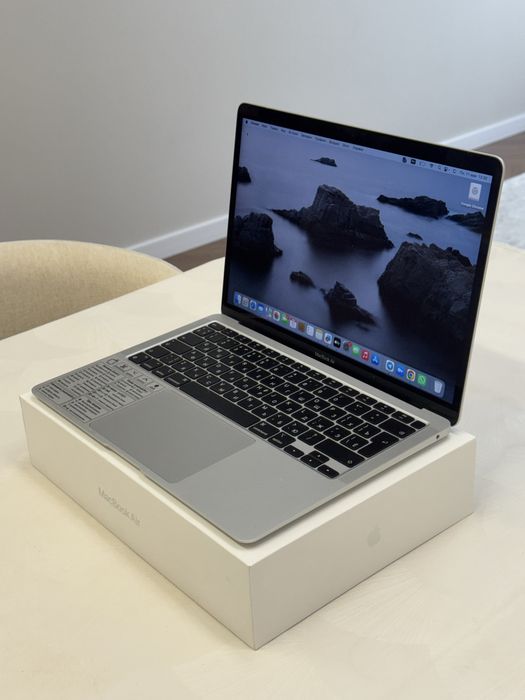 MacBook Air M1 2020 8/256