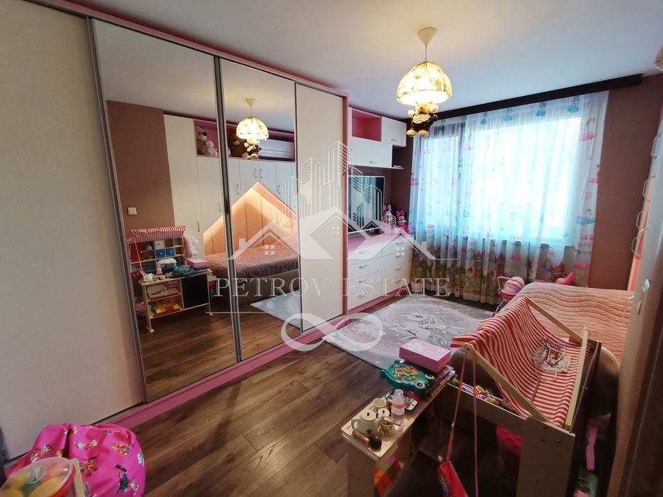 Продава се Тристаен апартамент в Велинград - 98 кв.м за 1684 €/кв.м - Снимка #7