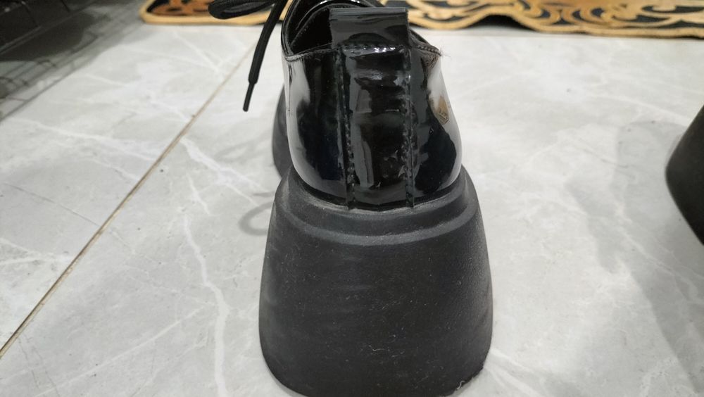 школьные туфли/ботинки