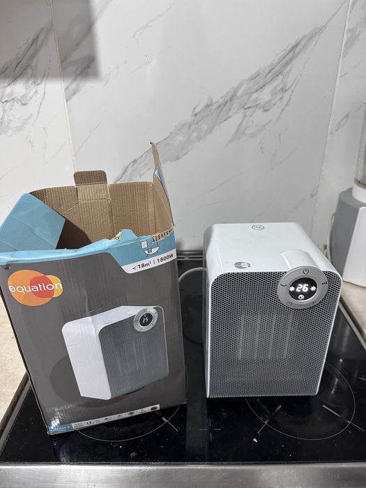 Духалка печка с  дисплей  1800W