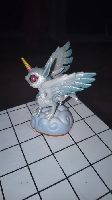 Vând URGENT Figurina Skylanders