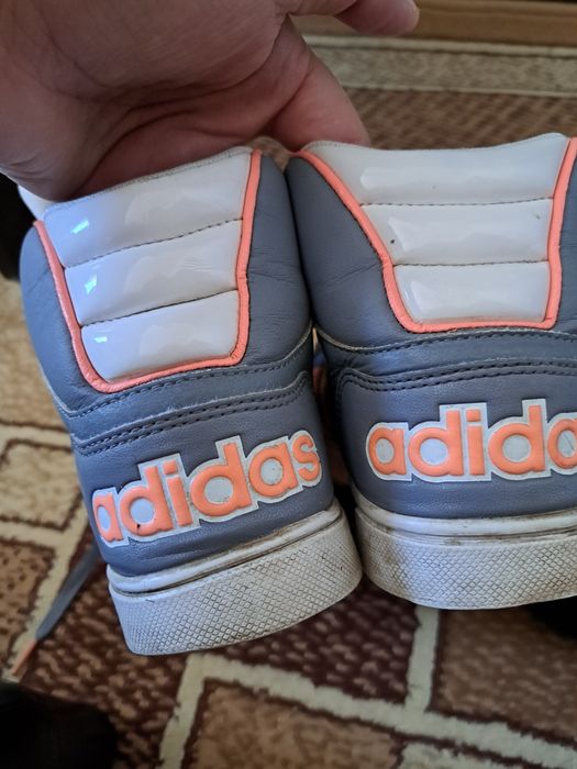 Спортивные кросовки