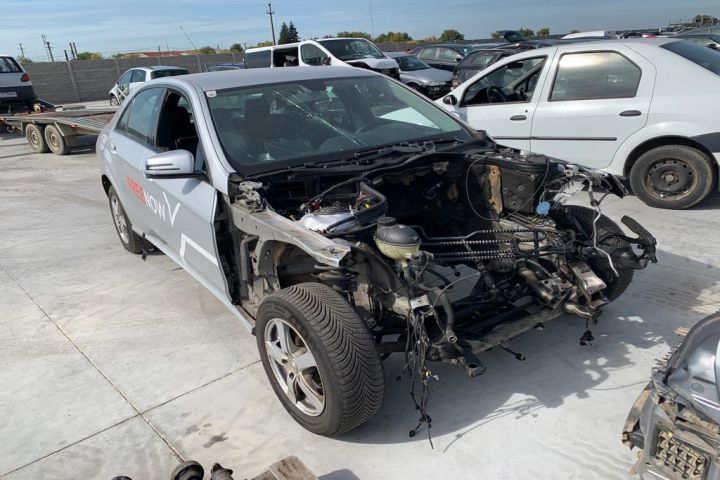 Rezervor vacuum A6510700468 Mercedes-Benz E-Class W212