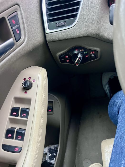 Audi Q5  2.0