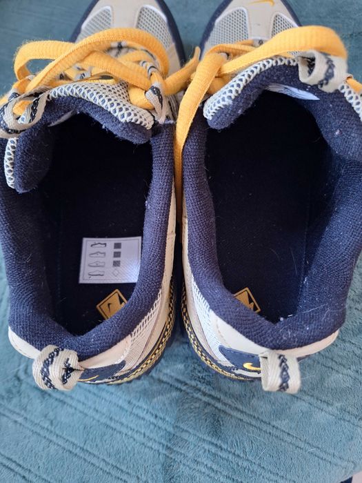 Маратонки Nike Air Humara