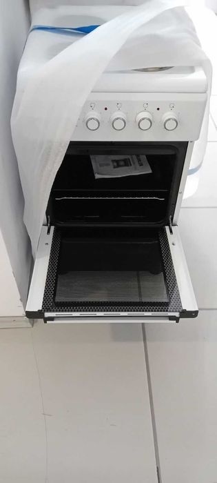 Голяма готварска печка Muhler ELC-R501E, 4E