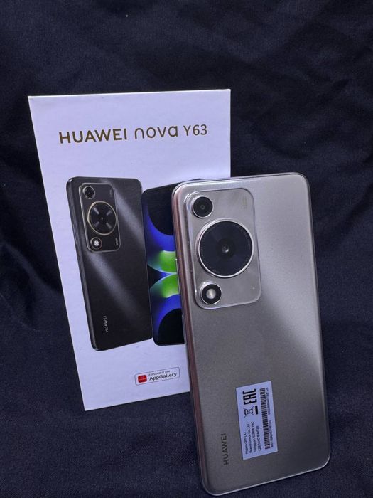 Huawei Y63.