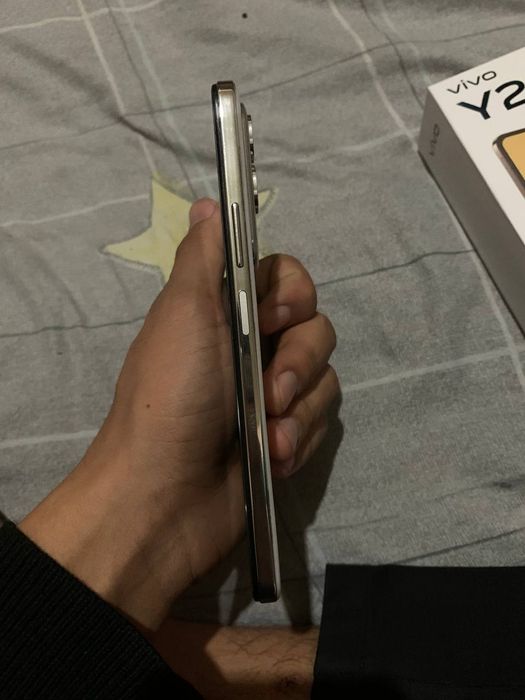 Vivo Y29. xotira 256