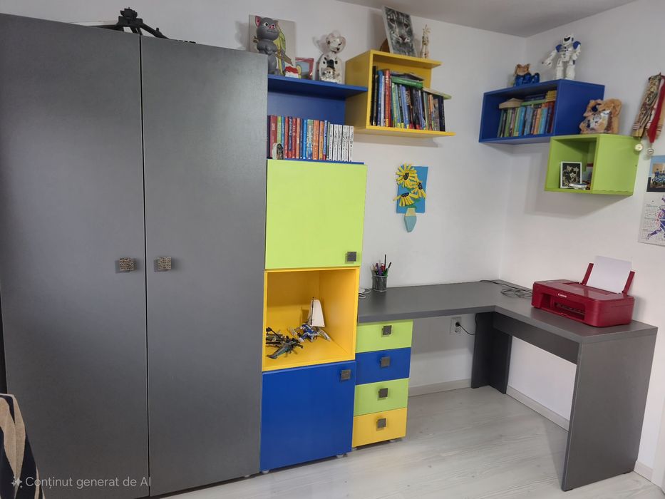 Vand mobila de copii