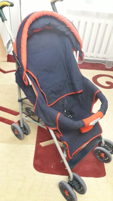 Коляска детская прогулочная 15000