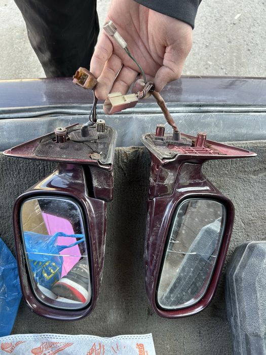 Зеркала от легаси б3