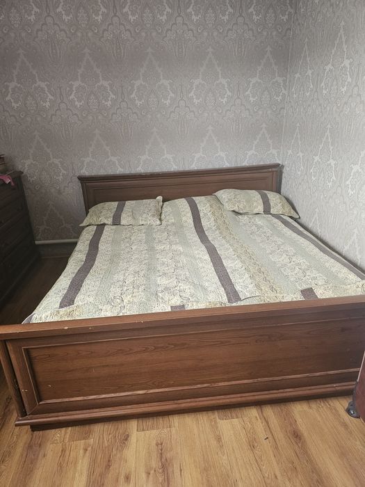 Мебель для спальньни