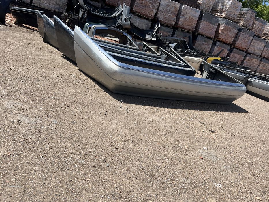 Задний бампер на мерседес w140 кабан , оригинал