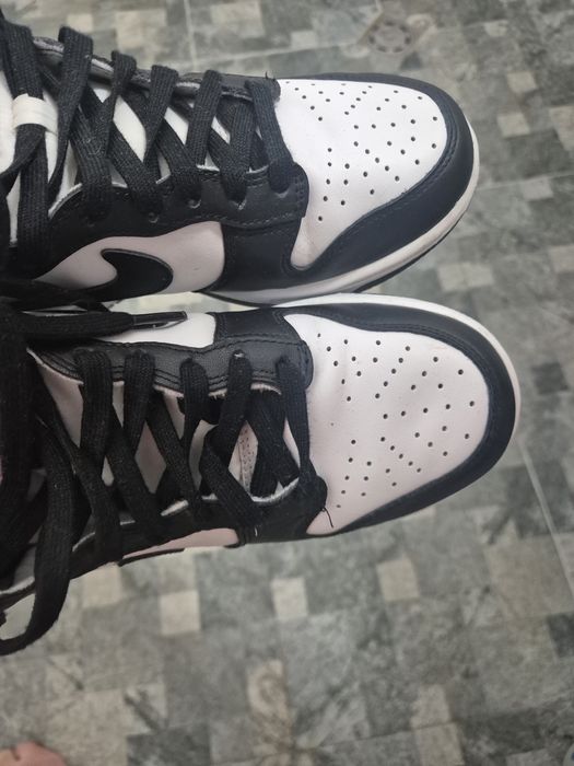 Маратонки Nike Найк Сникърси Dunk
Сникърси Dunk High DD186
Сникърси Du