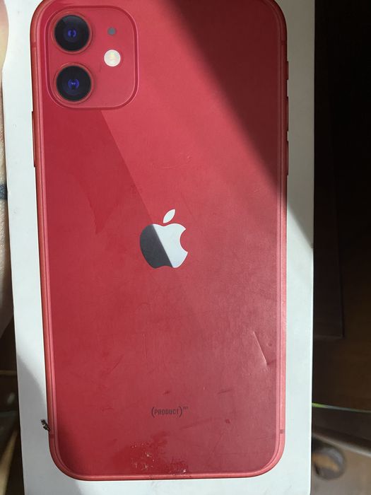 Продам айфон 11 продаю
