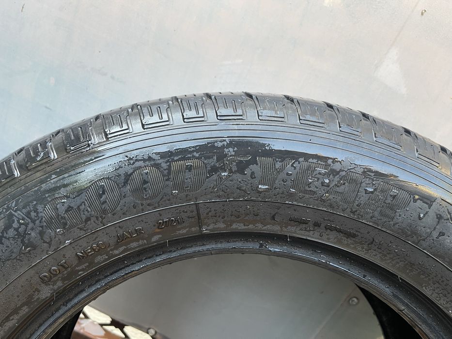 Резина комплект Good year R18 265/60