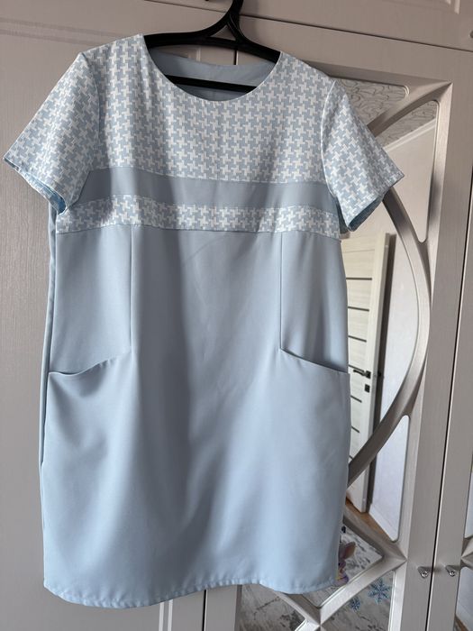 Продам пакет женской одежды 52-54р