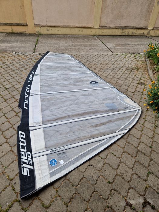 Echipamente windsurf: 3 vele si un catarg 100% carbon