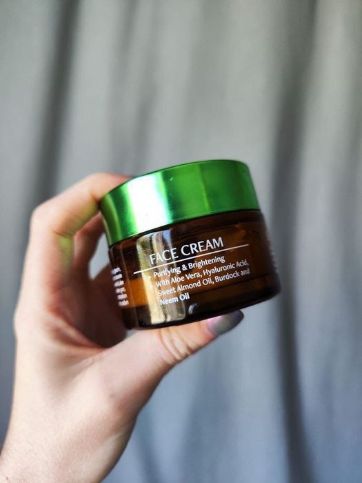 Cremă de față neem