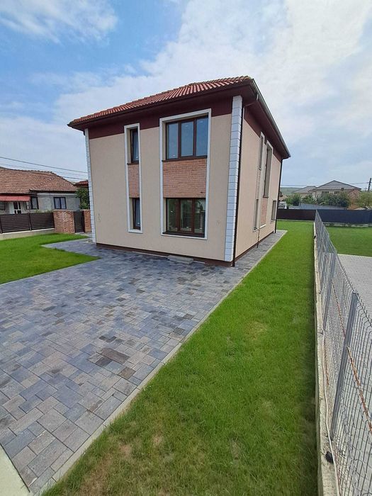 Persoana fizica vand casa individuala Apahida/Cluj