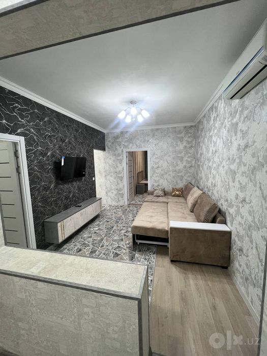 Яккасарой Ойбек метро якинида 2хонали квартира арендага берилади