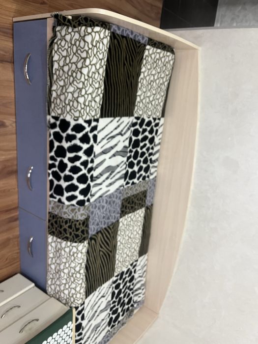 Продам   Кровать подрастковую