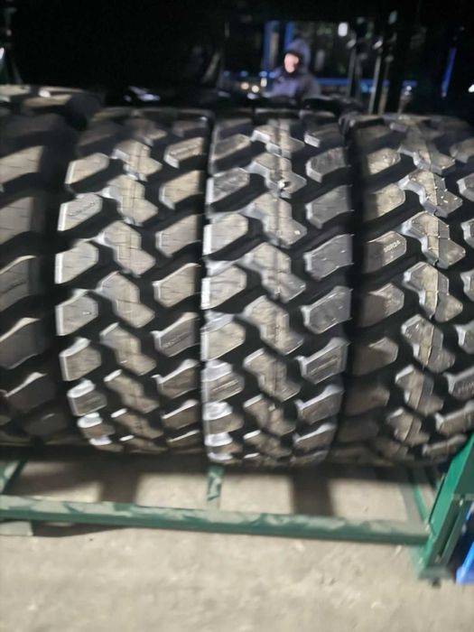 Шины для Экскаватора Погрузчик