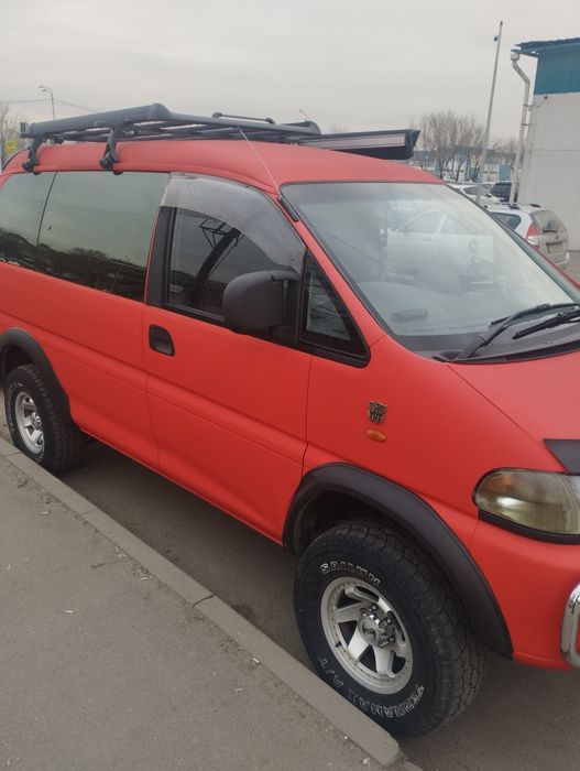 Mitsubishi Delica