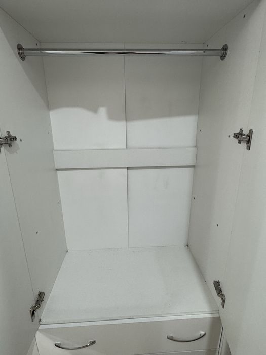 Продаю Шкаф