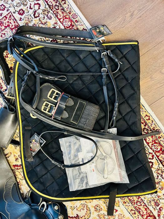 Кожаное немецкое седло