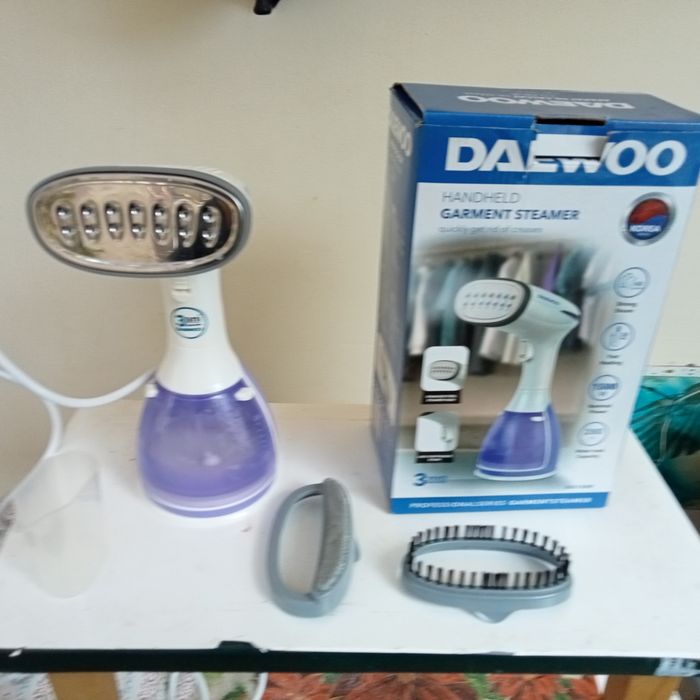 Aparat de calcat cu abur ,Daewoo