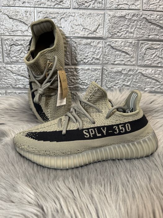 Yeezy 350 v2 Granite Pk Premium