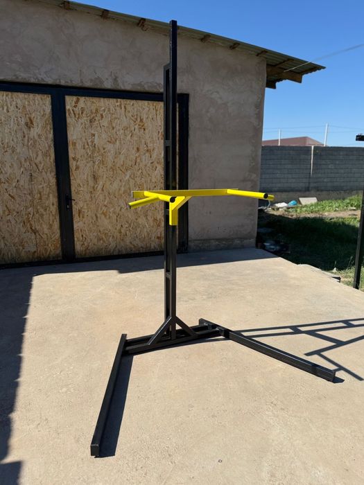 Турник и брусья противовеспен