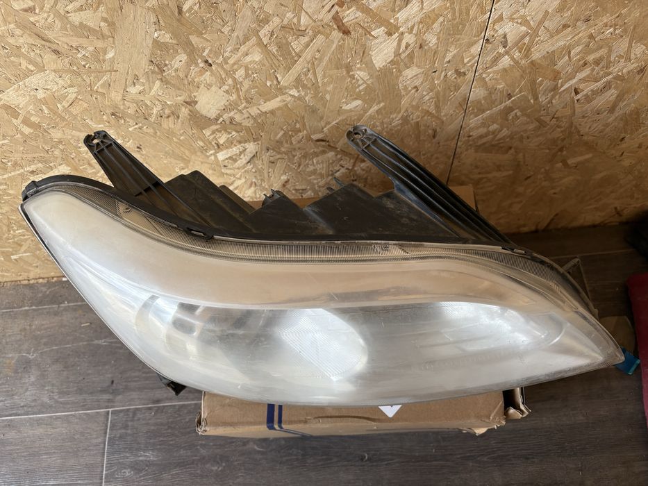 Лифан Х60 перед Фарь