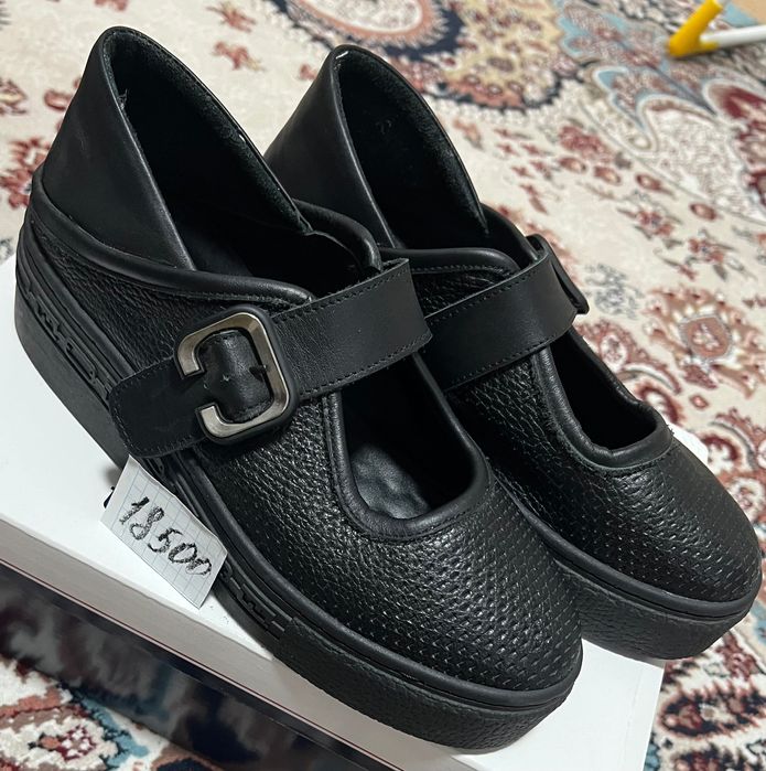 Ботинки, сапоги, кроссовки