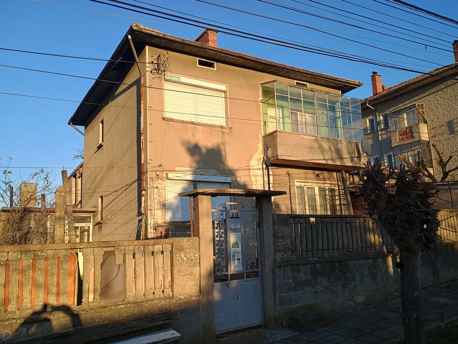 Продава се Къща в Павликени - 120 кв.м за 468 €/кв.м - Снимка #1