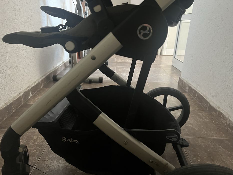 Cybex balios s  ,с нормални следи от употреба