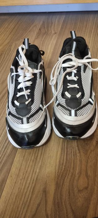 Маратонки Nike furyosa в черно и бяло
